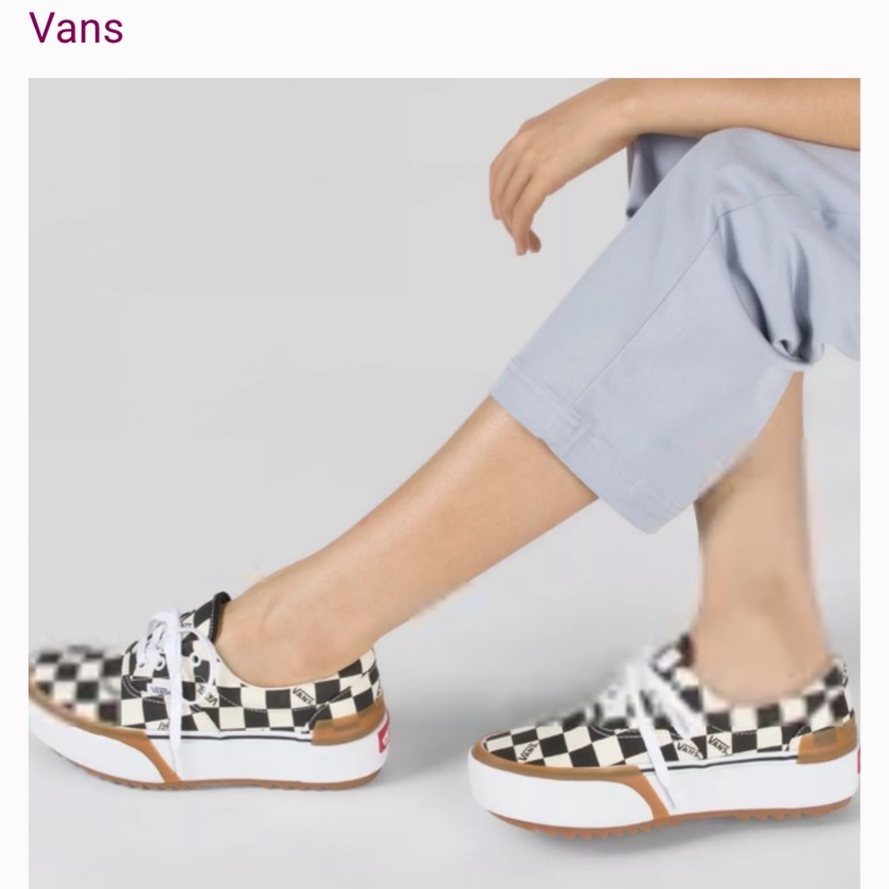 ISO stacked checkered vans